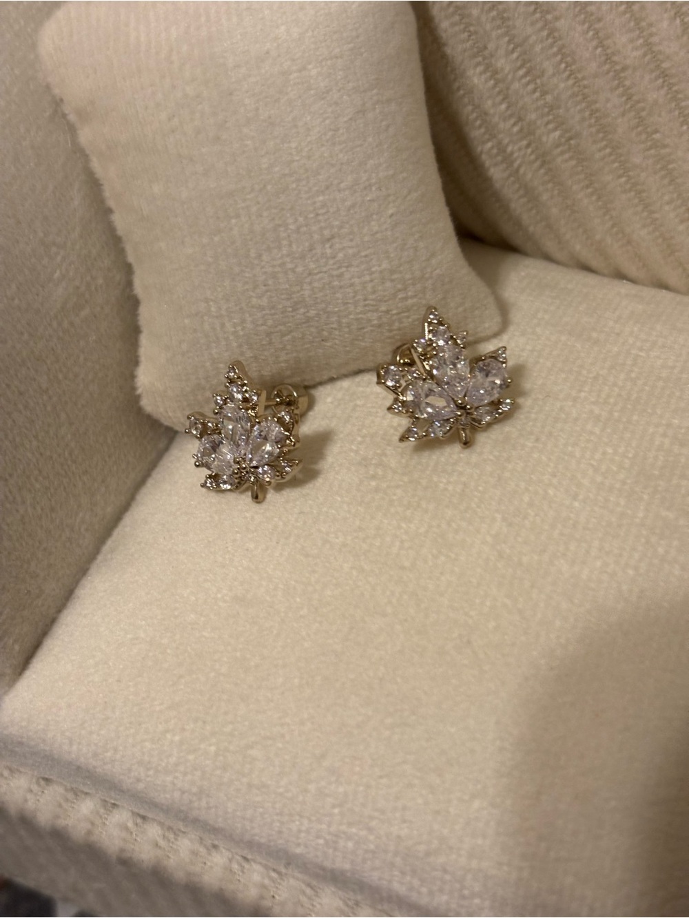 Gold Leaf Crystal Stud Earrings - Clear/Gold